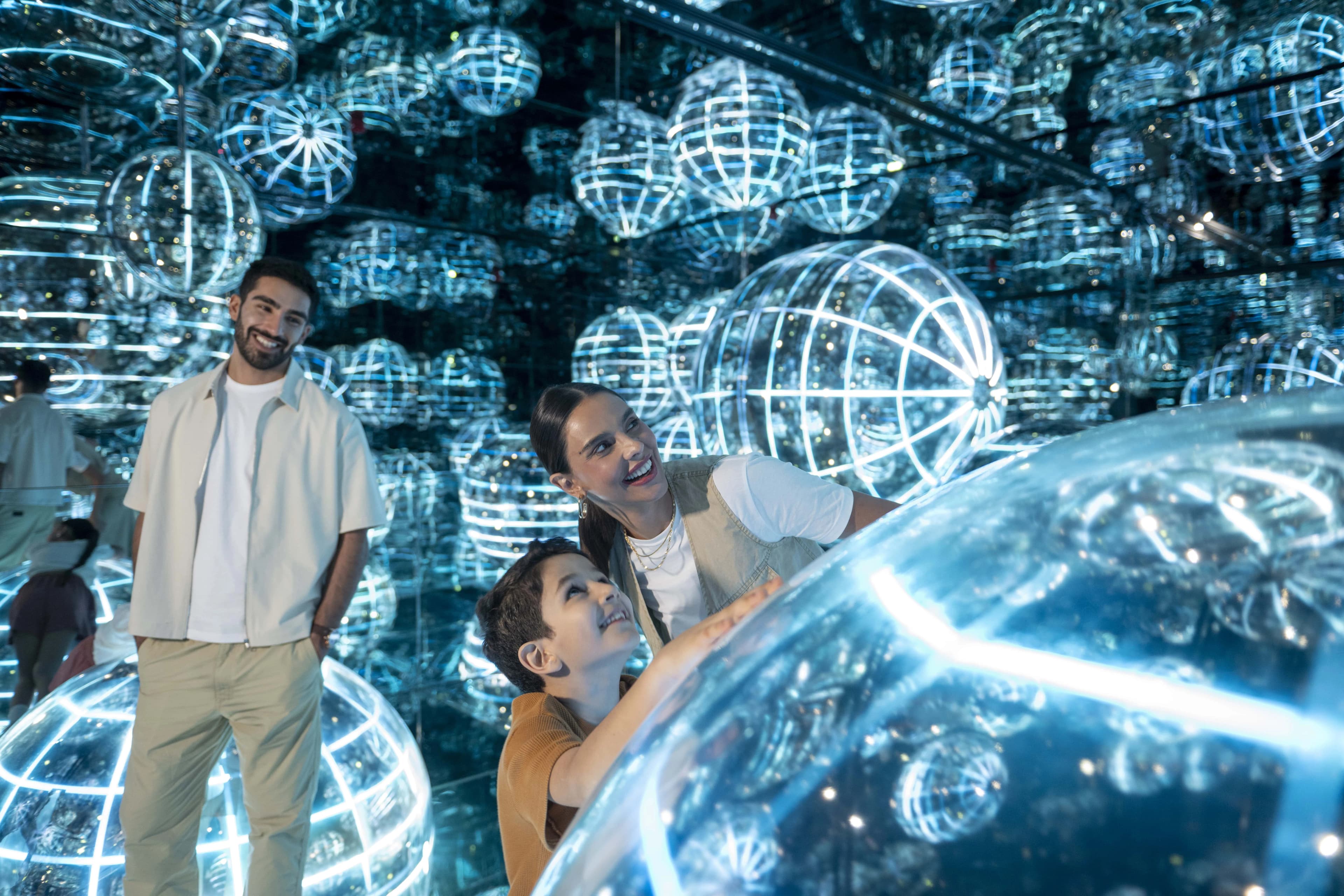 AYA – A trip to a beautiful universe - Image 2