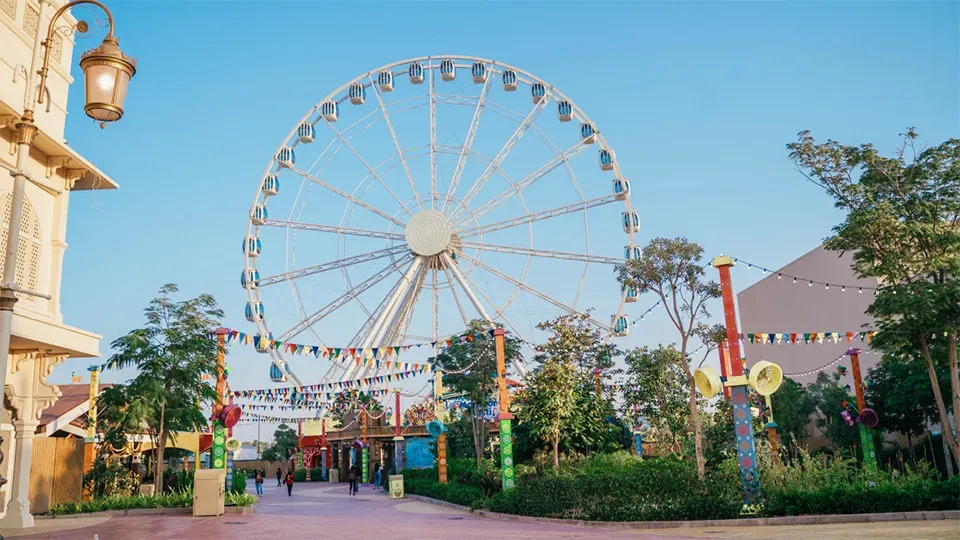 Dubai Parks and Resorts – Motiongate, Legoland and Legoland Waterpark Dubai - Image 1